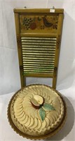 Large pottery apple pie dish, with a sliced apple