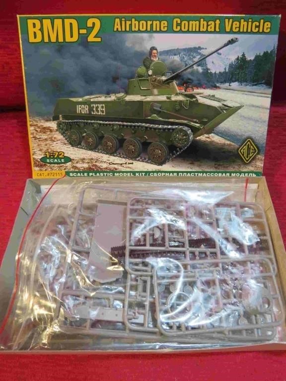 BMD-2 Airbourne Combat Vehicle 1:72 Model Kit