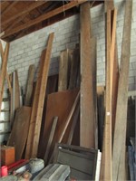 LARGE LOT 40+ BOARDS ASSORTED LUMBER -2X4 UP TO