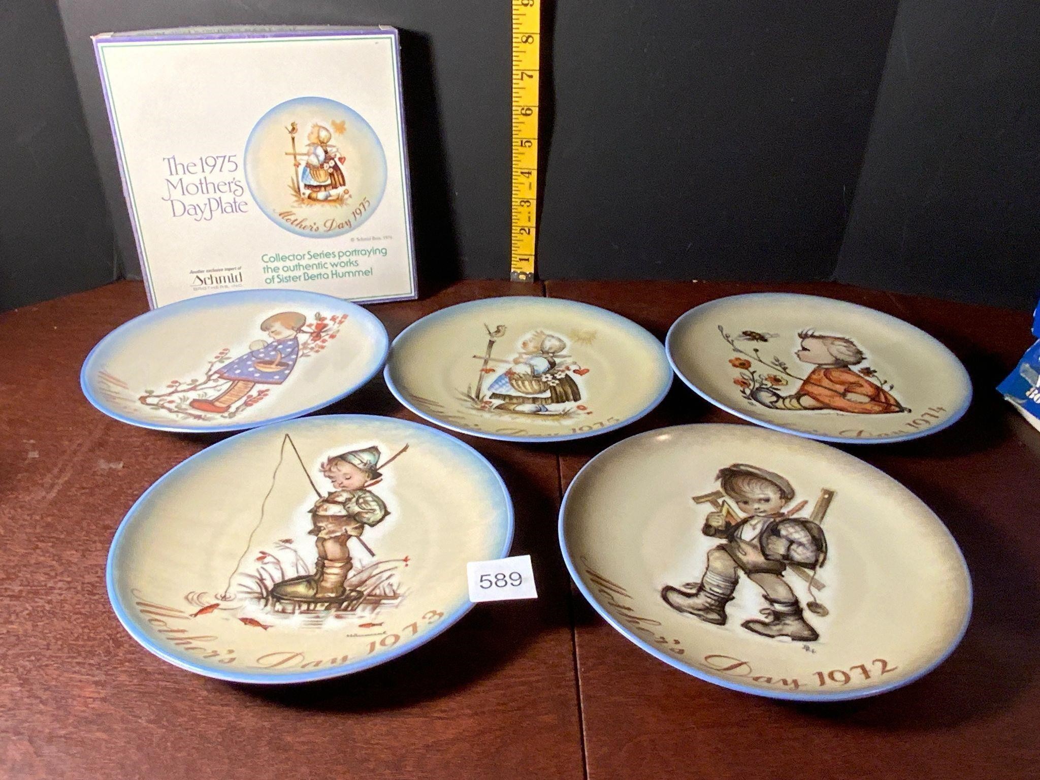 Hummel Mothers Day Plate Series 1972-76 Schmid