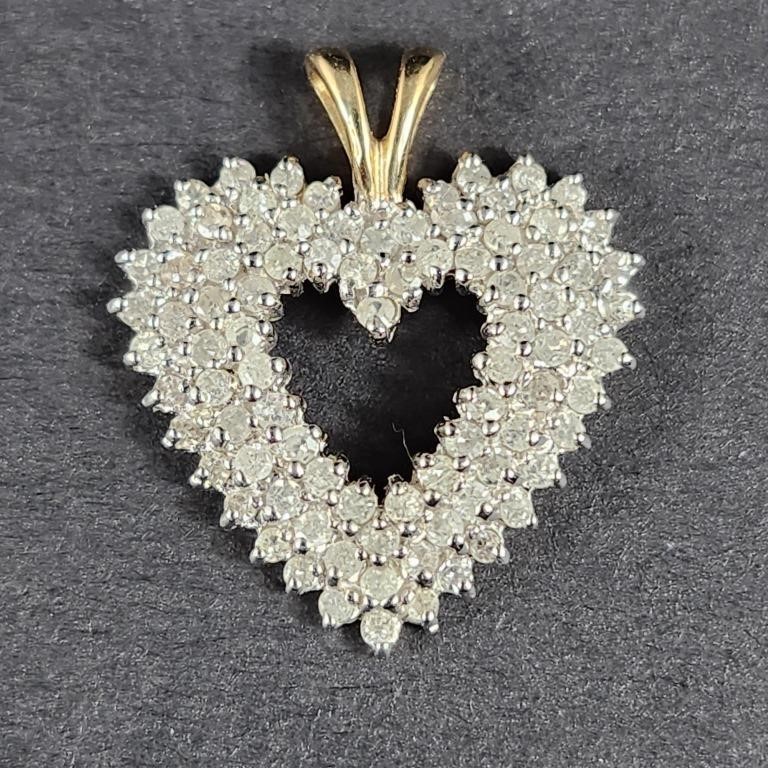 10k Diamond Heart Pendant
