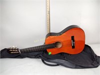 King O acoustic guitar with case