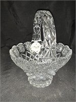 8 “ CRYSTAL BASKET