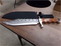 Spiked Bowie knife