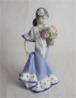 Lladro 5490 Flora Maria Porcelain Figurine