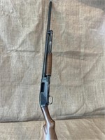 Winchester model 12–12 gauge shotgun