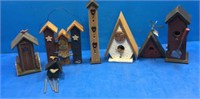 Various birdhouses