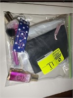 BAG OF MISC BEAUTY ITEMS