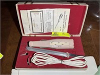 CHEF MATIC ELECTRIC CARVING KNIFE 7001 WITH ORIGIN