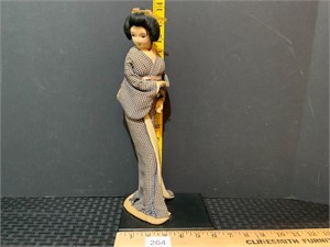Vintage Japanese Geisha Girl Doll In Kimono 13.5"