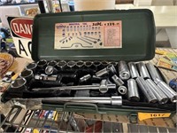 SOCKET TOOL SET