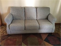 SOFA / COUCH