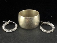 Sterling Silver Ring sz 11 and Earrings