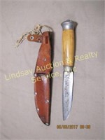 Mora, knife w/ leather sheath, made in Sweden,