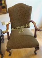 ANTIQUE CLAW FOOT CHAIR