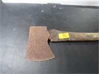 Ax Head -- wood handle is badly broken, Bidding on