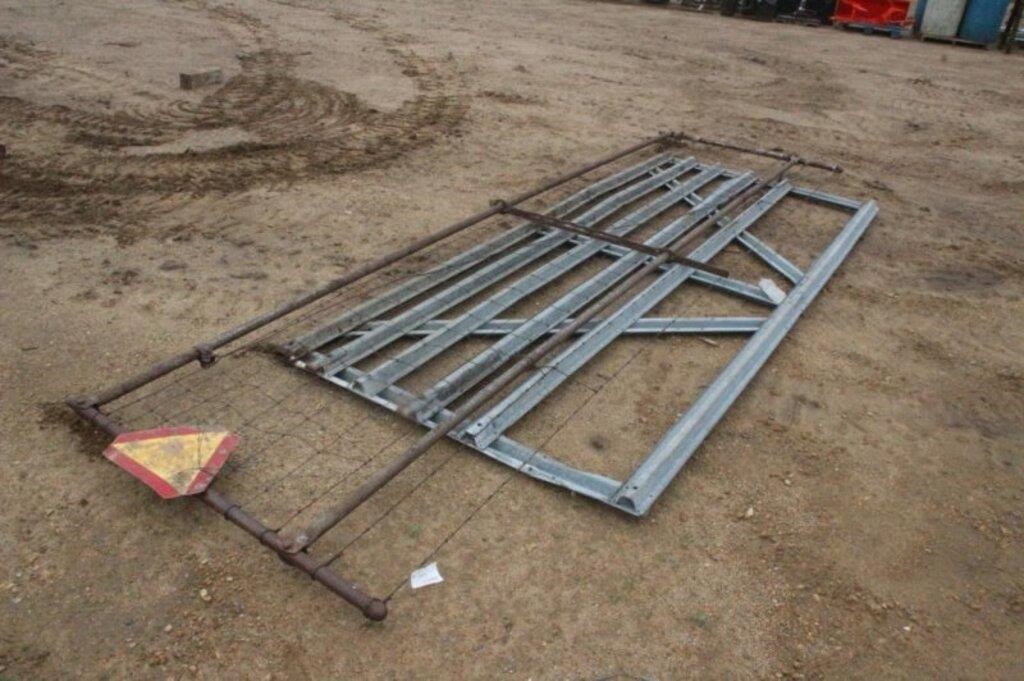 Galvanized Steel Gate & Tube Style Gate, Approx 12