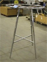 Round Metal Clothing Rack, Approx 37"x53"