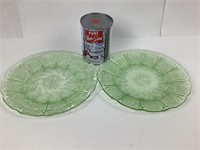 2 assiettes vintage en verre taillé vert lime