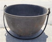 Cauldron Cast iron - perfect condition