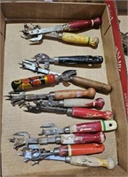 VINTAGE WOOD HANDLE CAN OPENERS BOX LOT