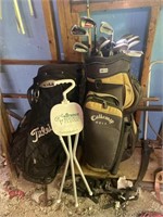 Callaway golf bag and assorted clubs