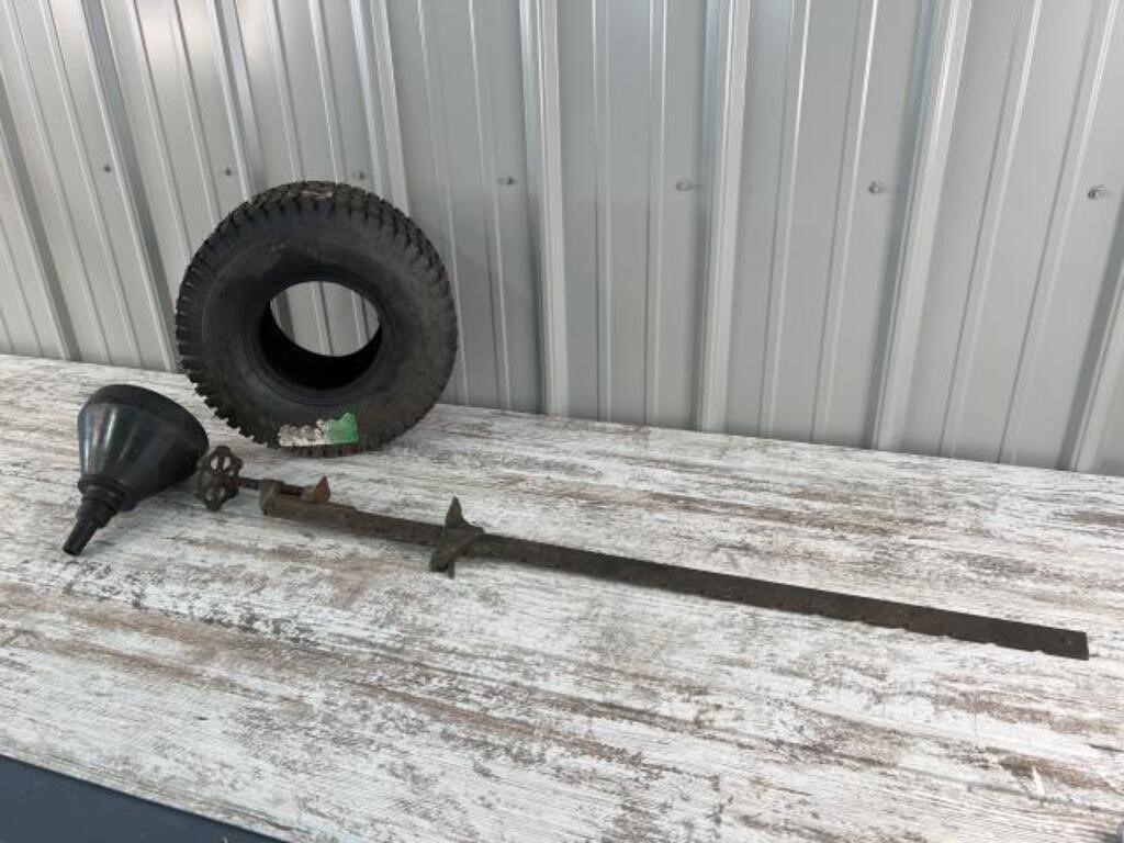 Vintage Clamp & Tire