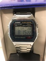 New Casio Digital Watch