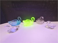 Glass Swans Uranium Glass Swan +