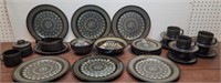 Set MCM Mikasa Majorca Intaglio China