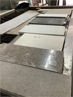 Retailles de granite et marbre