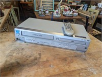 Sanyo VCR/DVD Combo Unit