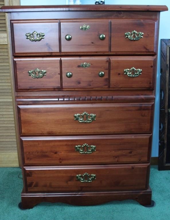 5 Drawer Wooden Dresser