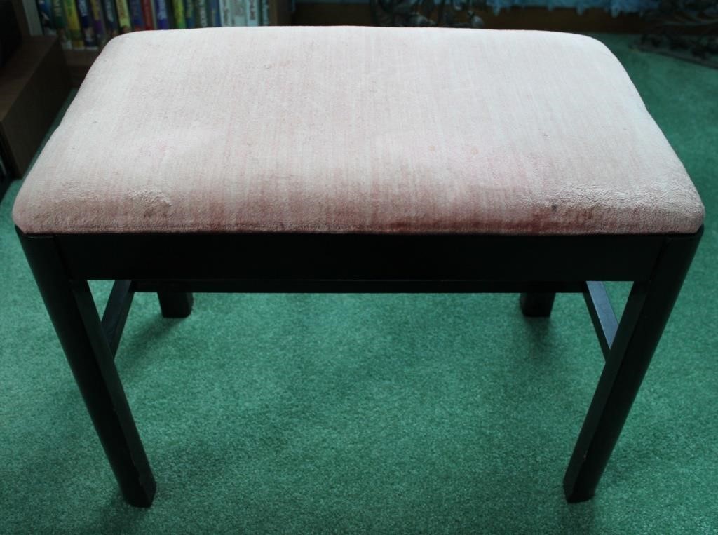 Vintage Pink Suade Piano Seat