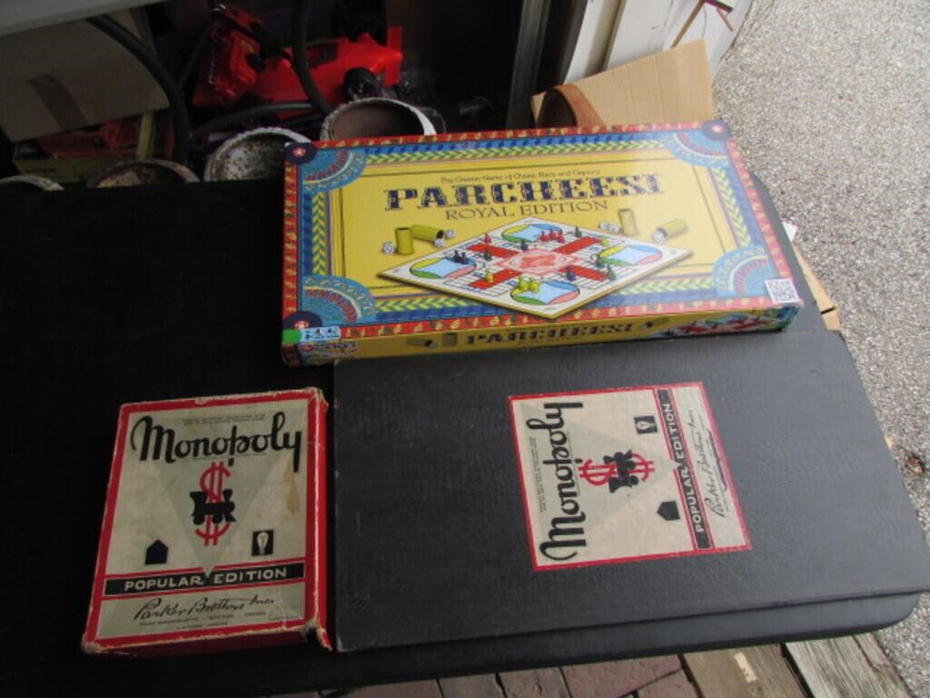 board game & old monopoly game