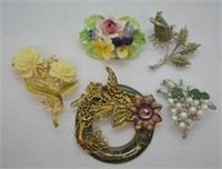 5 pcs. Vintage Floral Brooches