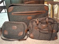 Vintage set of Pierre Cardin tweed luggage. 2