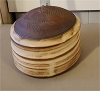 wood dish with lid