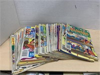 Comic Books lot of Archie and others (lot of o