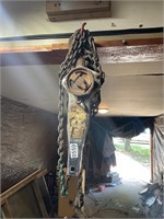 3/4 ton chain hoist- see handle