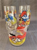 4 Smurf Glasses, 1 Garfield Mug 1983 Peyo