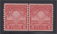 US Stamps #656 Mint NH Line Pair, CV $110