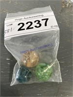 BAG OF 3 MARBLES