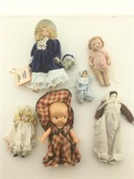 Small collectible dolls. Assorted