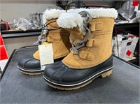 Cat & Jack children boots, size 13, 093094189