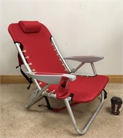 FOLDING BACKPACK STYLE LAWN CHAIR