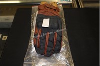 2pr VUZ motorcycle gloves size XL & L (display)