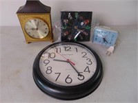 Vegas dice clock and more