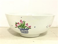 Hand painted porcelain bowl