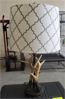 ANTLER LAMP